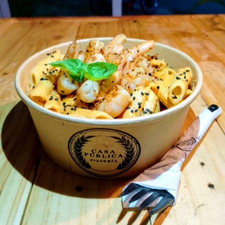 Pasta en Crema de Chipotle con Camarón