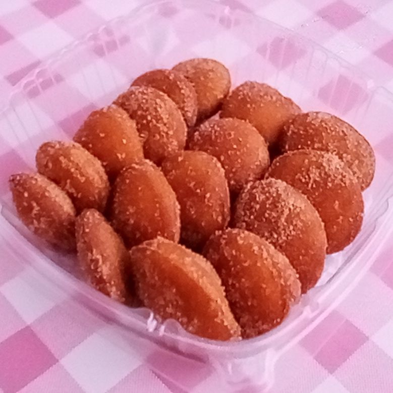 MINI HOTCAKES SABOR CHURROS CON  FRUTA A ELEGIR