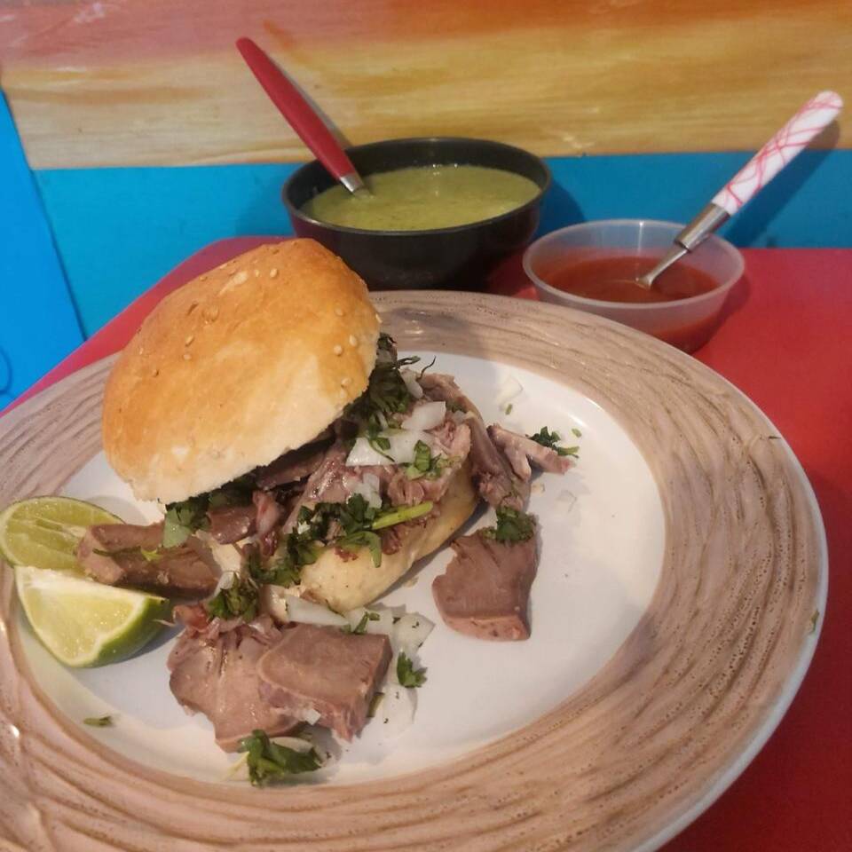Cemita de Lengua