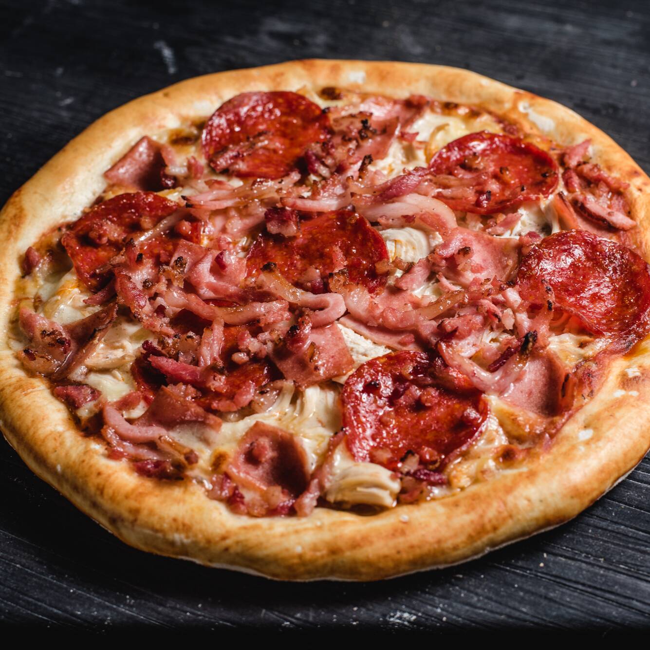 Pizza 4 Carnes + Bebida 250 Ml