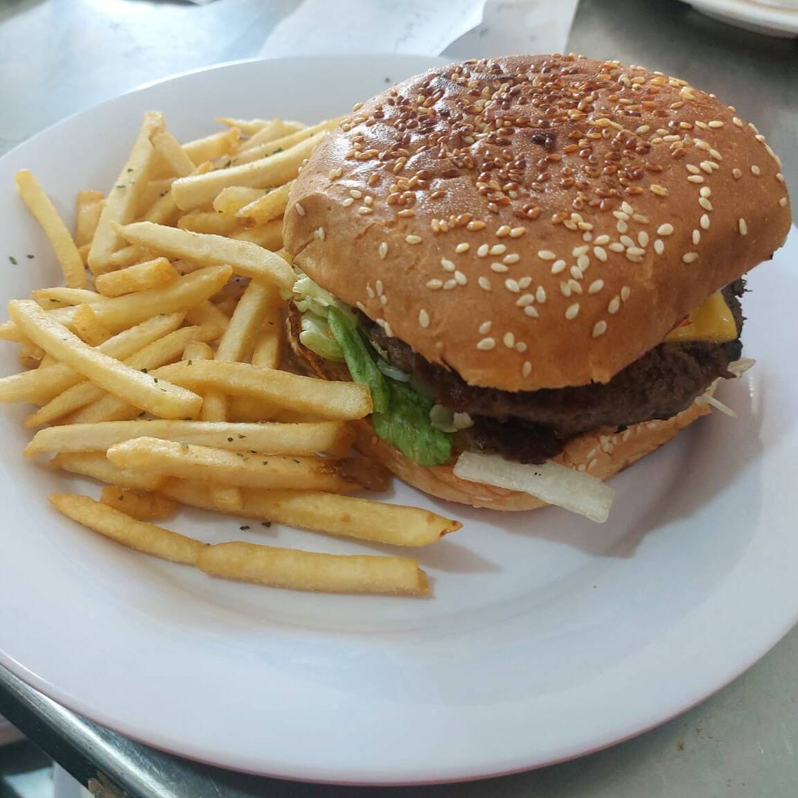 Hamburguesa c/papas