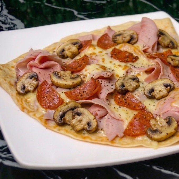 Crepa JAMÓN CON CHAMPIÑONES Y PEPPERONI