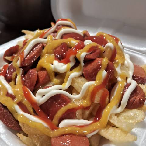 Salchipapas