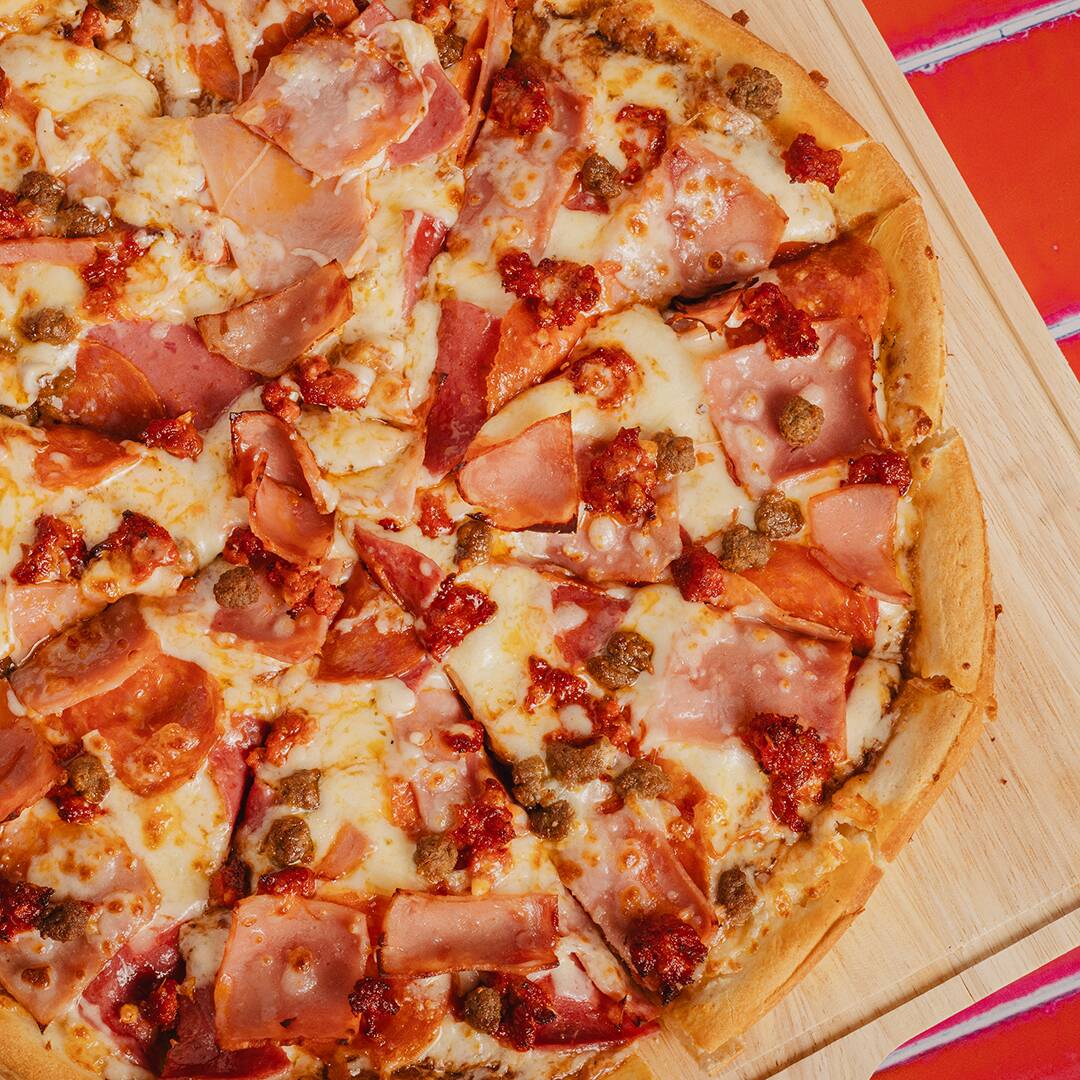 PIZZZA CARNES FRIAS
