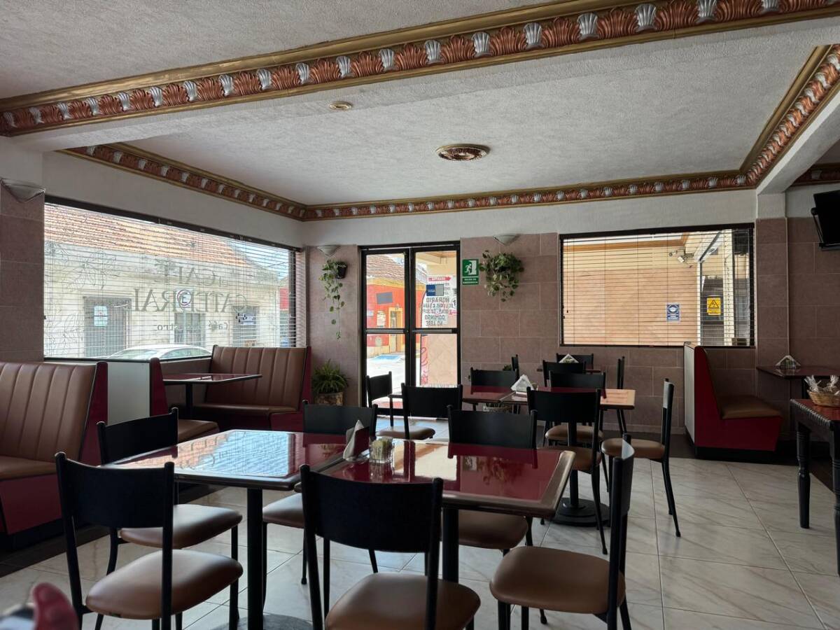 El Café Catedral- Café y Bistro