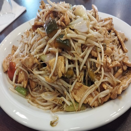 Pollo con Frijolitos