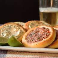 Combo com 10 esfihas de mussarela