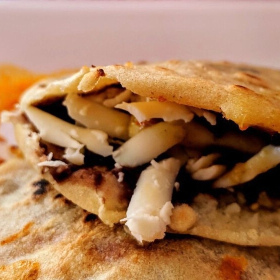 Gordita Frijol