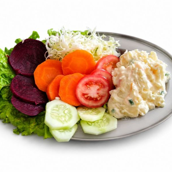 Tomate, pepino , repolho, cenoura, beterraba , alface, maionese