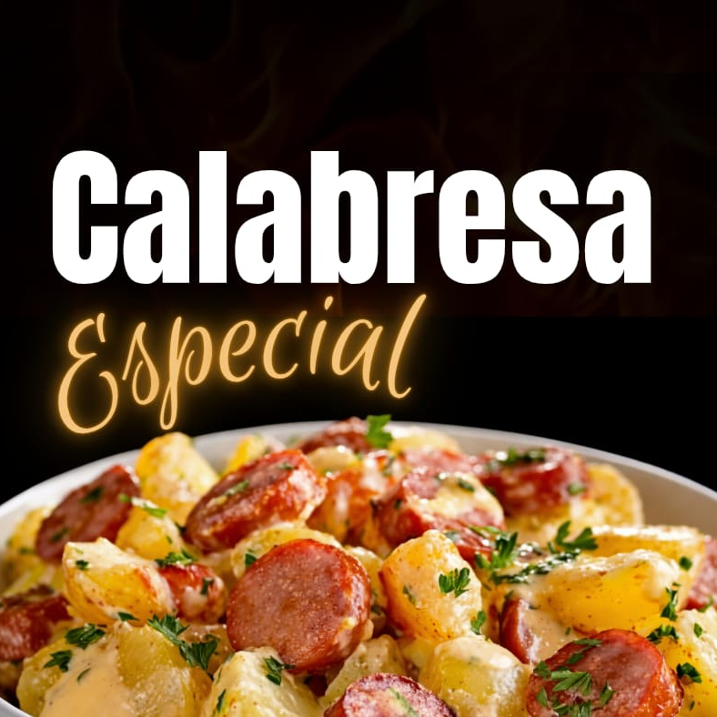 Linguiça Calabresa Premium. Defumado em lenhas frutíferas. Com acompanhamentos de batatas rusticas fritas.( 2 a 3 pessoas)