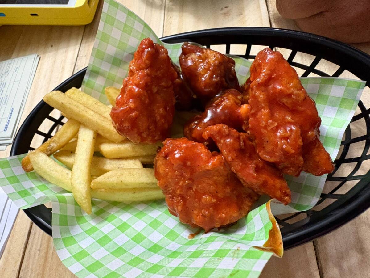 JAM BONELESS Y ALITAS