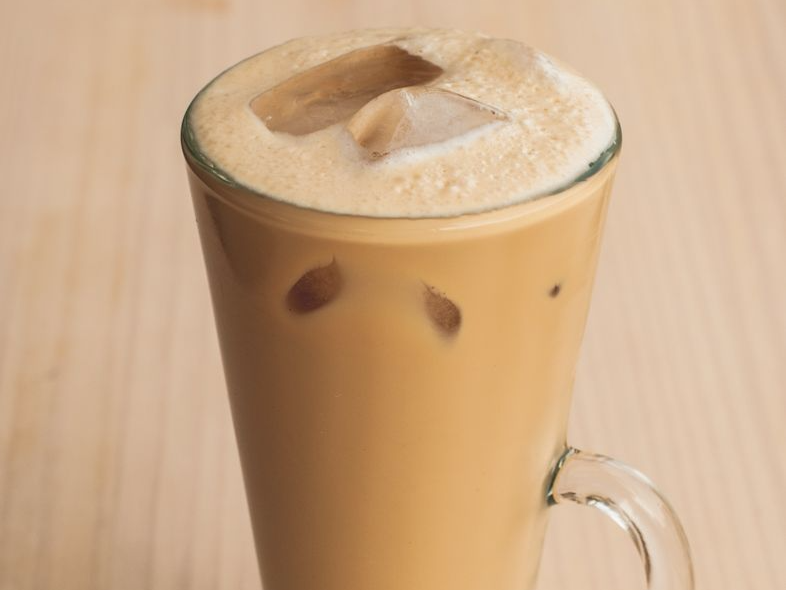 Latte Colibrí Frío