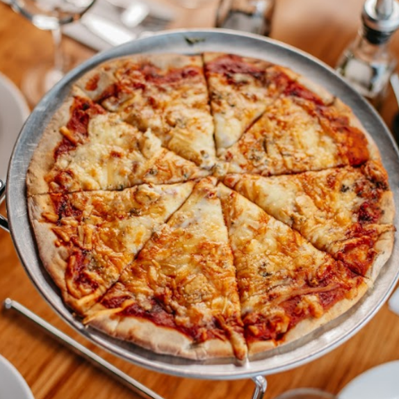 Pizza Full Cheese