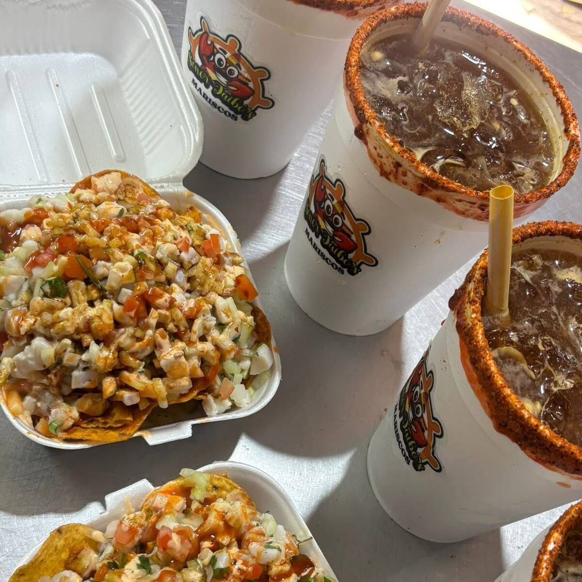 Tostitos con Ceviche