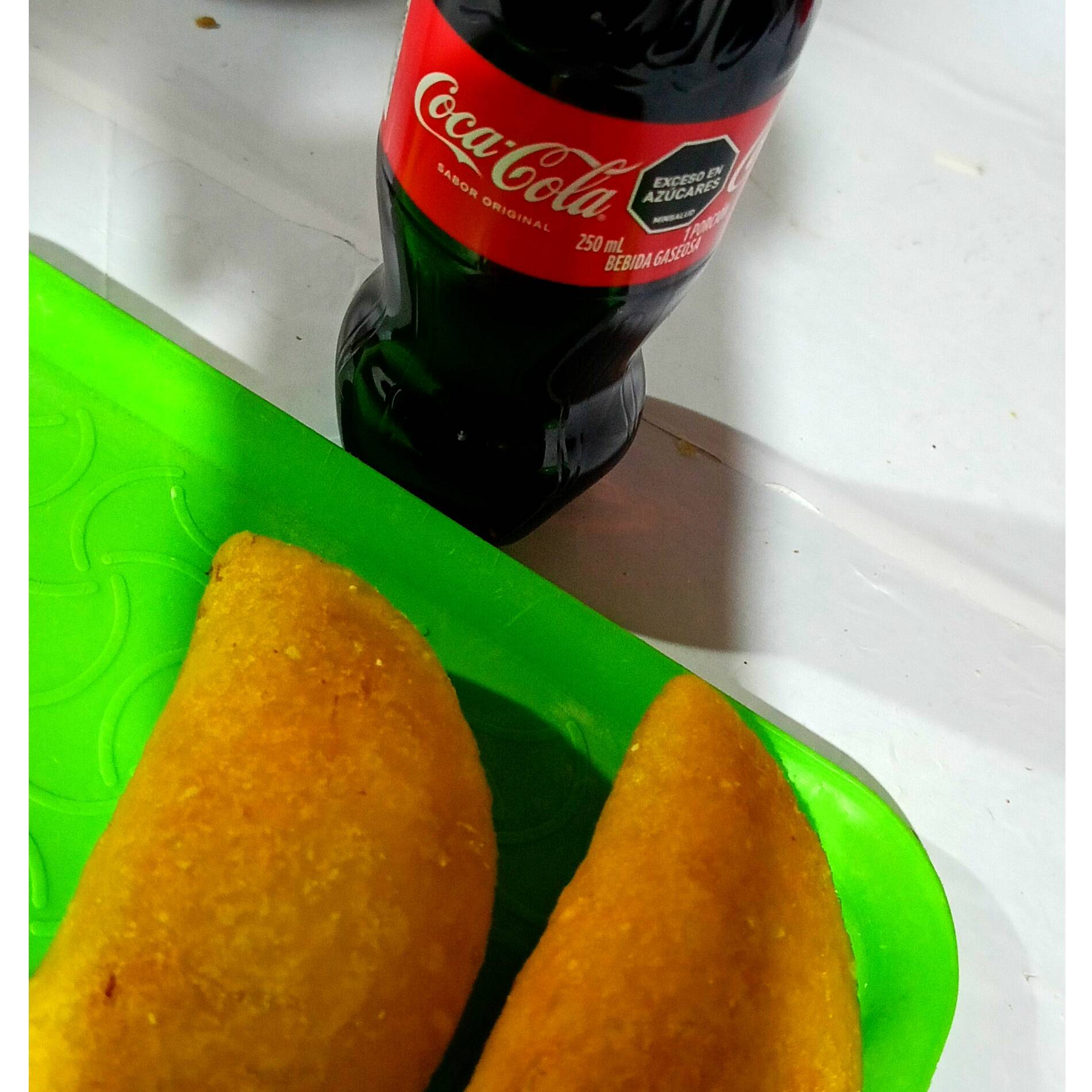 Combo 2 Empanadas con Gaseosa