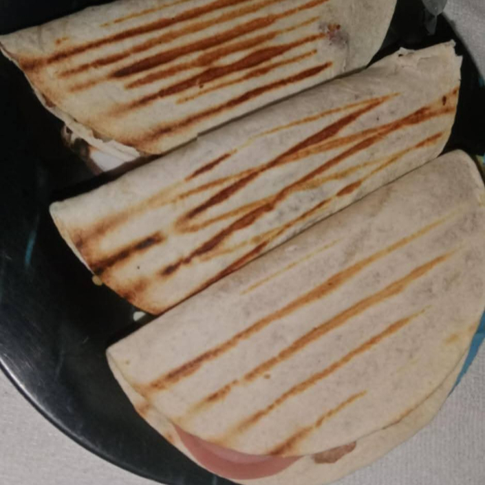 Ord. Burritas de Jamón y Queso