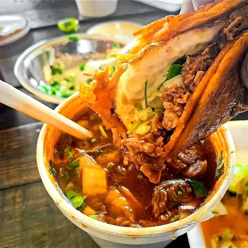 Combo 4 Tacos De Birria + Consomé