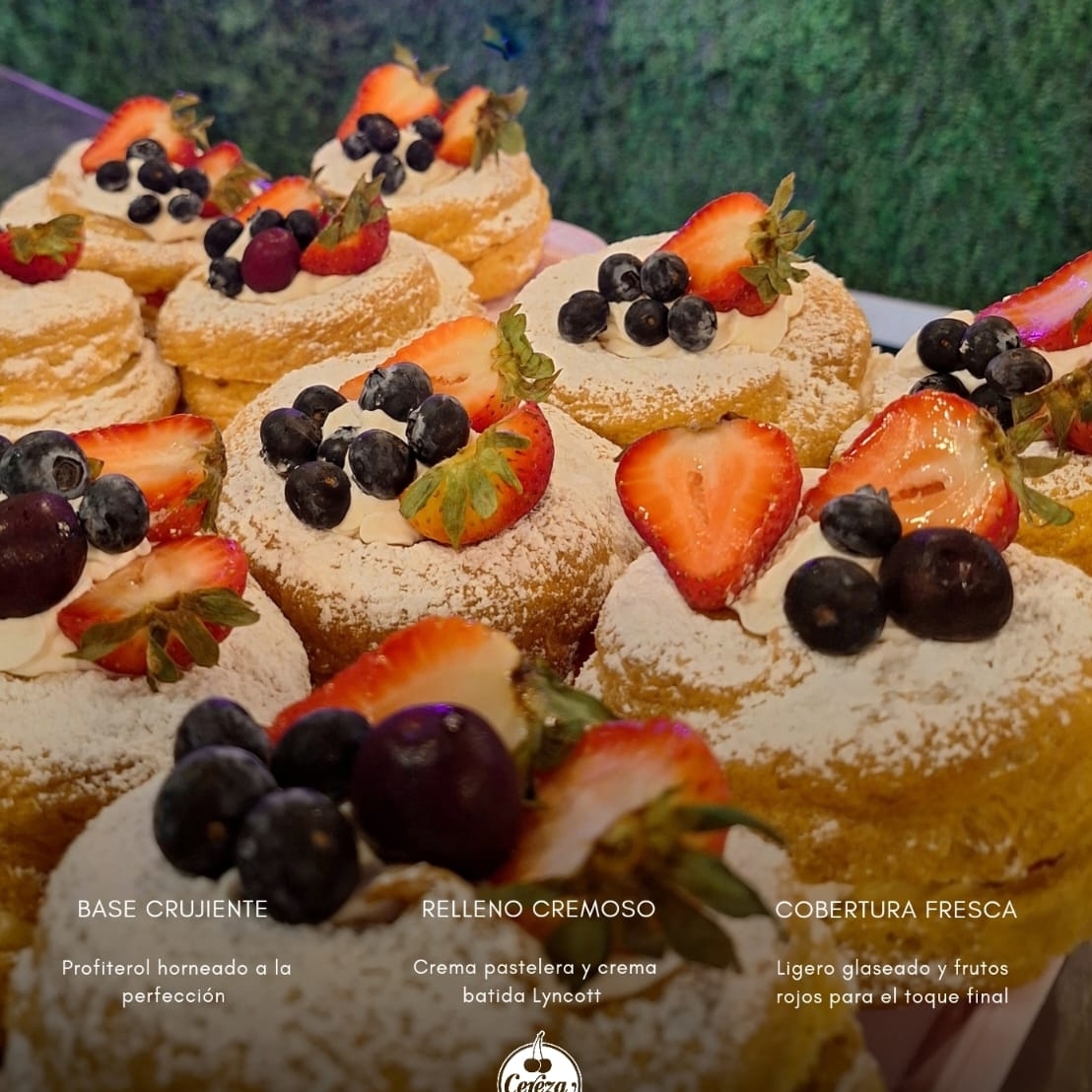 Choux de Frutos Rojos