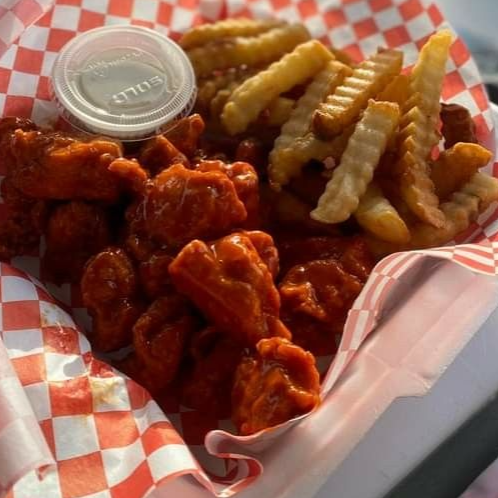 Boneless + papas fritas