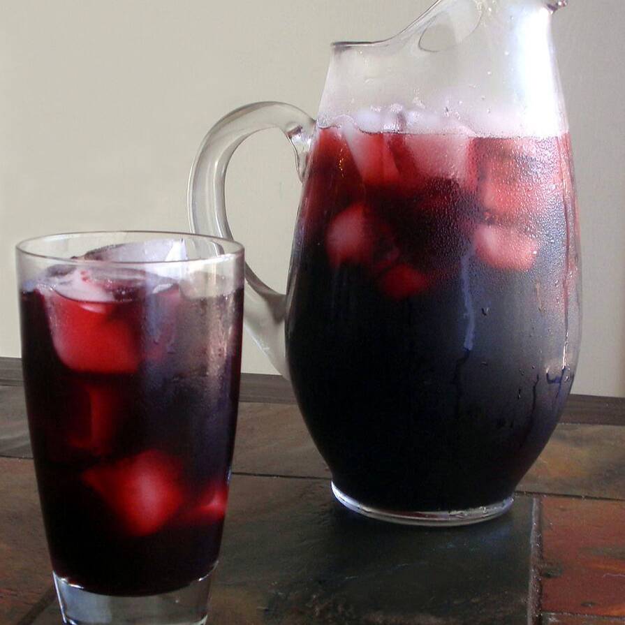 Litro de Agua Fresca de Fruta de Temporada