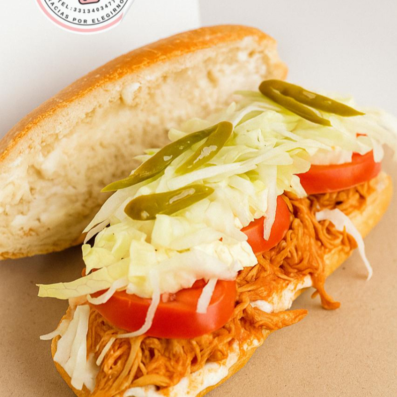 2-Lonche de Pierna con Panela y Aguacate