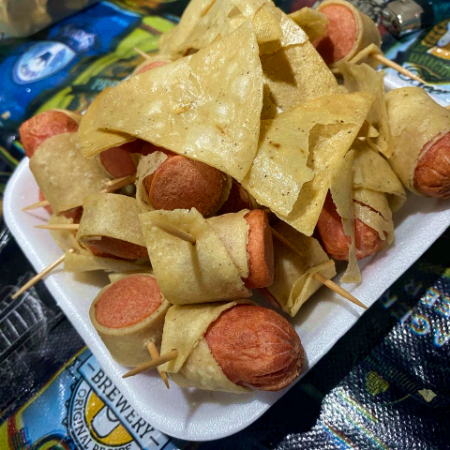 Salchitacos