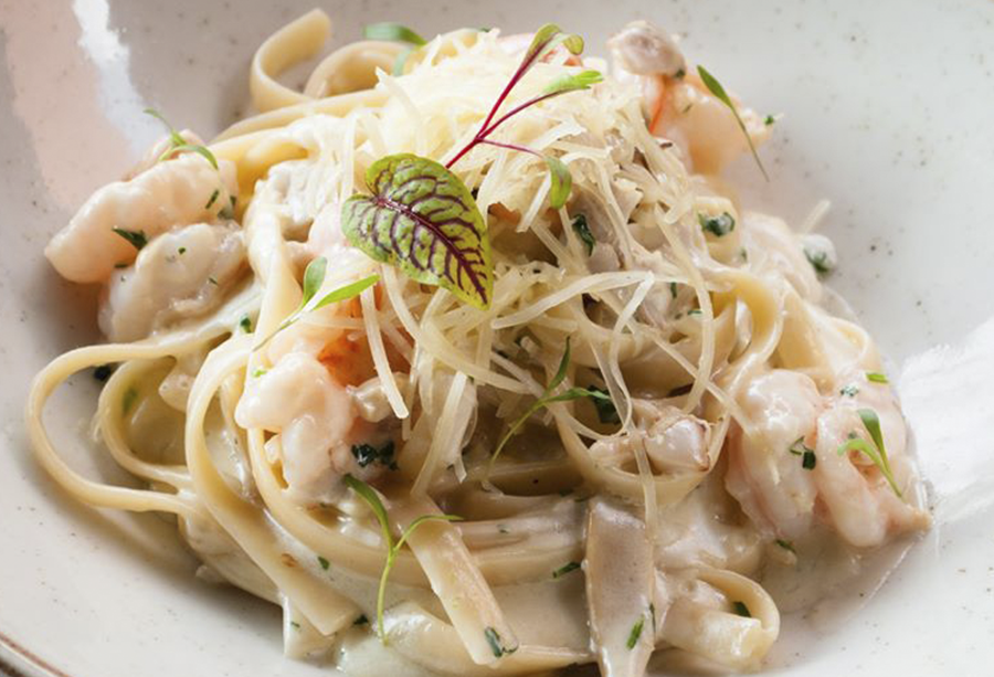 Pasta 4 Quesos con Camarones