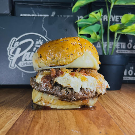 HAMBURGUESA LA GOMELA