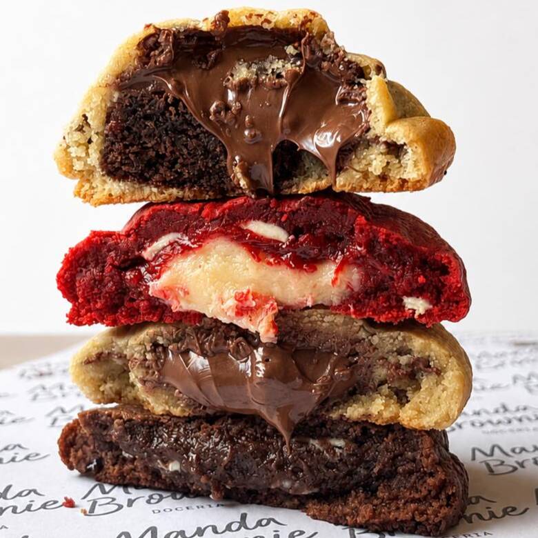 Oferta irresistível pra você que ama cookies! Escolha os seus sabores preferidos! Peso médio 100g cada