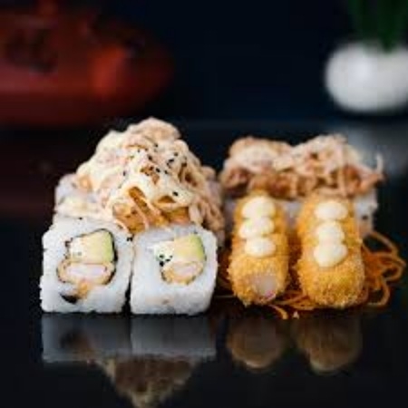 40 makis + 2 bebida