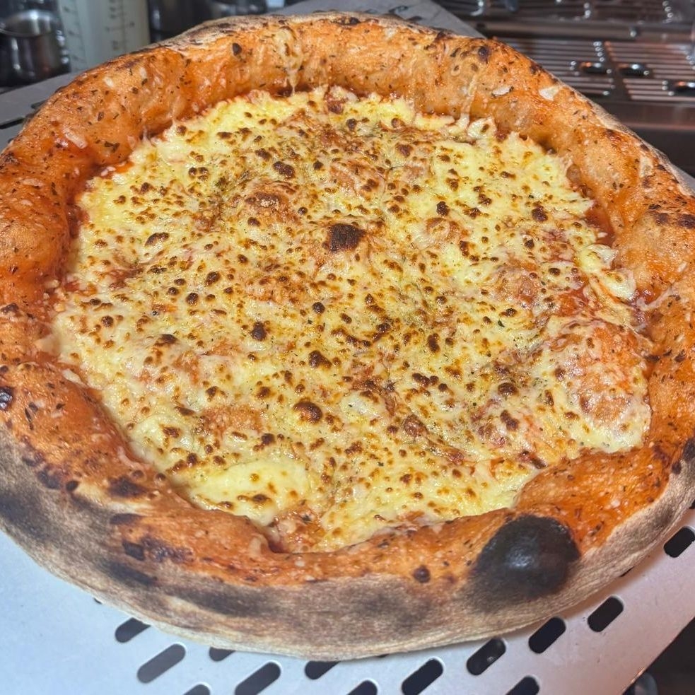 Pizza Grande 5 Quesos