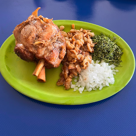 Chamorro por Pieza