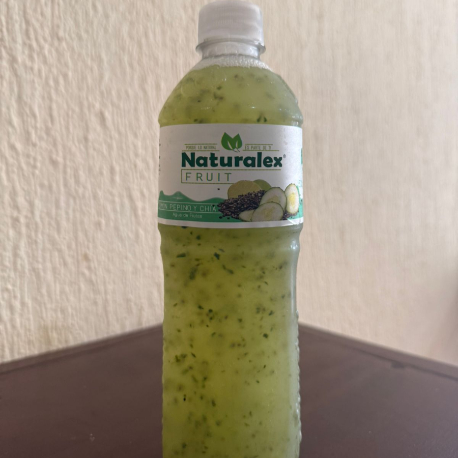 Agua Fresca de Pepino con Limon