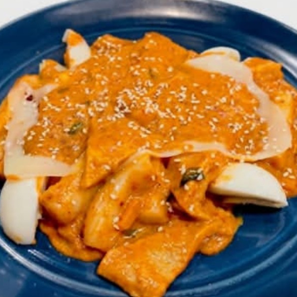 Tokpoki con Queso