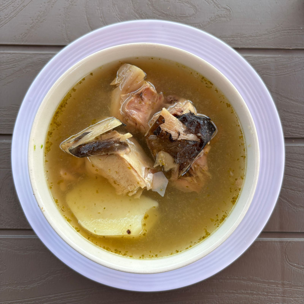 Caldo de Pescado
