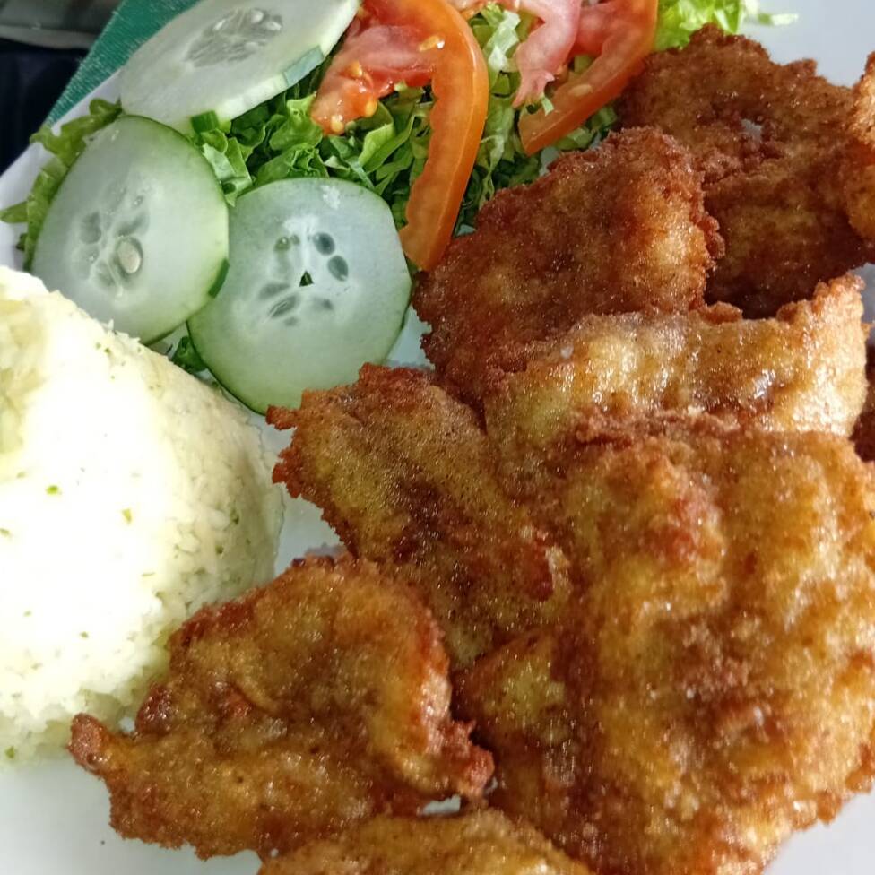 Combo Camarones Empanizados + Agua Fresca