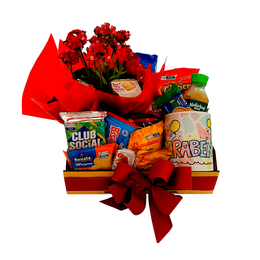 Bolinho, caneca de aniversário, café e suco, biscoitos doces, salgados e bombons