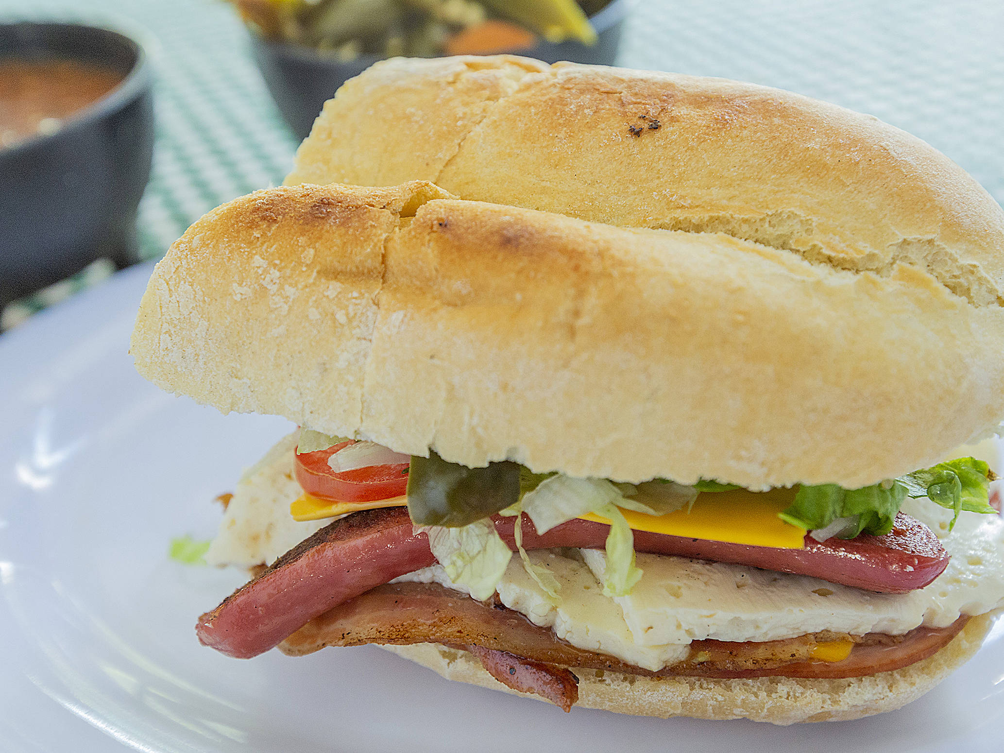 Combo Lonche Cubano + Agua