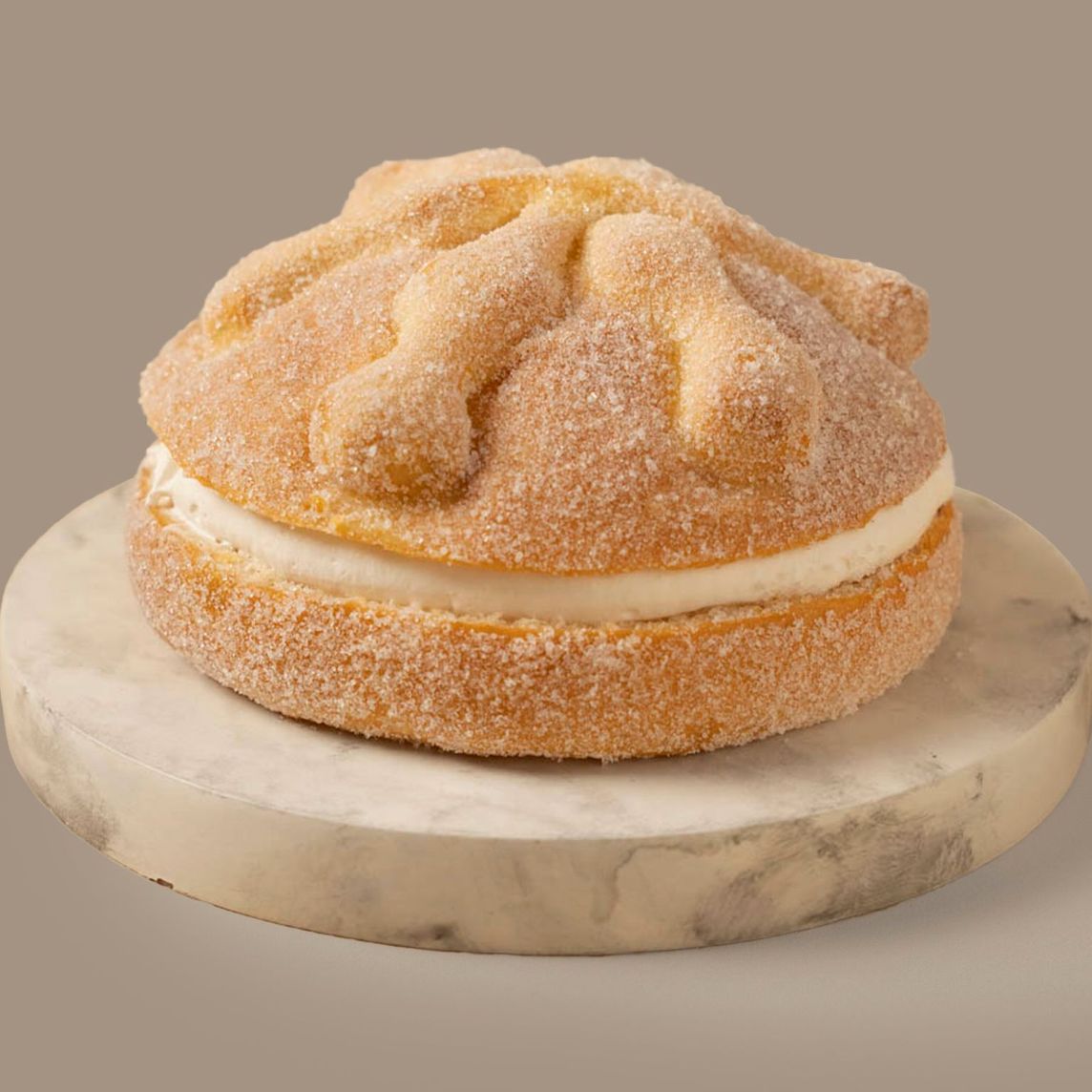 Pan de Muerto Relleno de Nata Individual