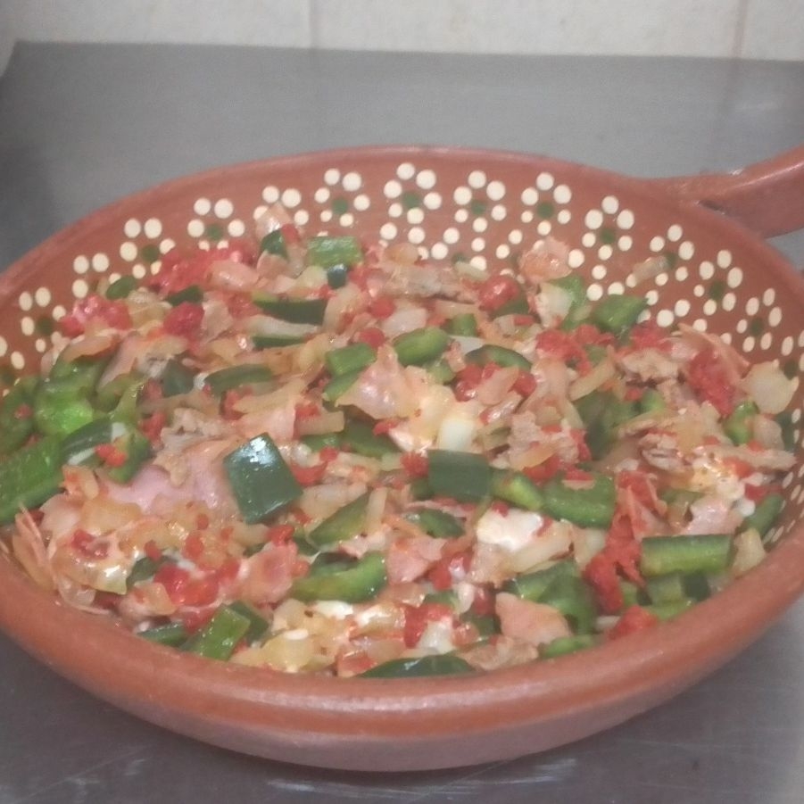 Alambre Carmelita