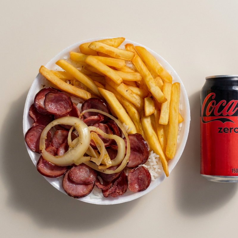 Acompanha arroz, feijão e fritas. Marmitex de 550g para 1 pessoa. Refrigerante lata 350ml