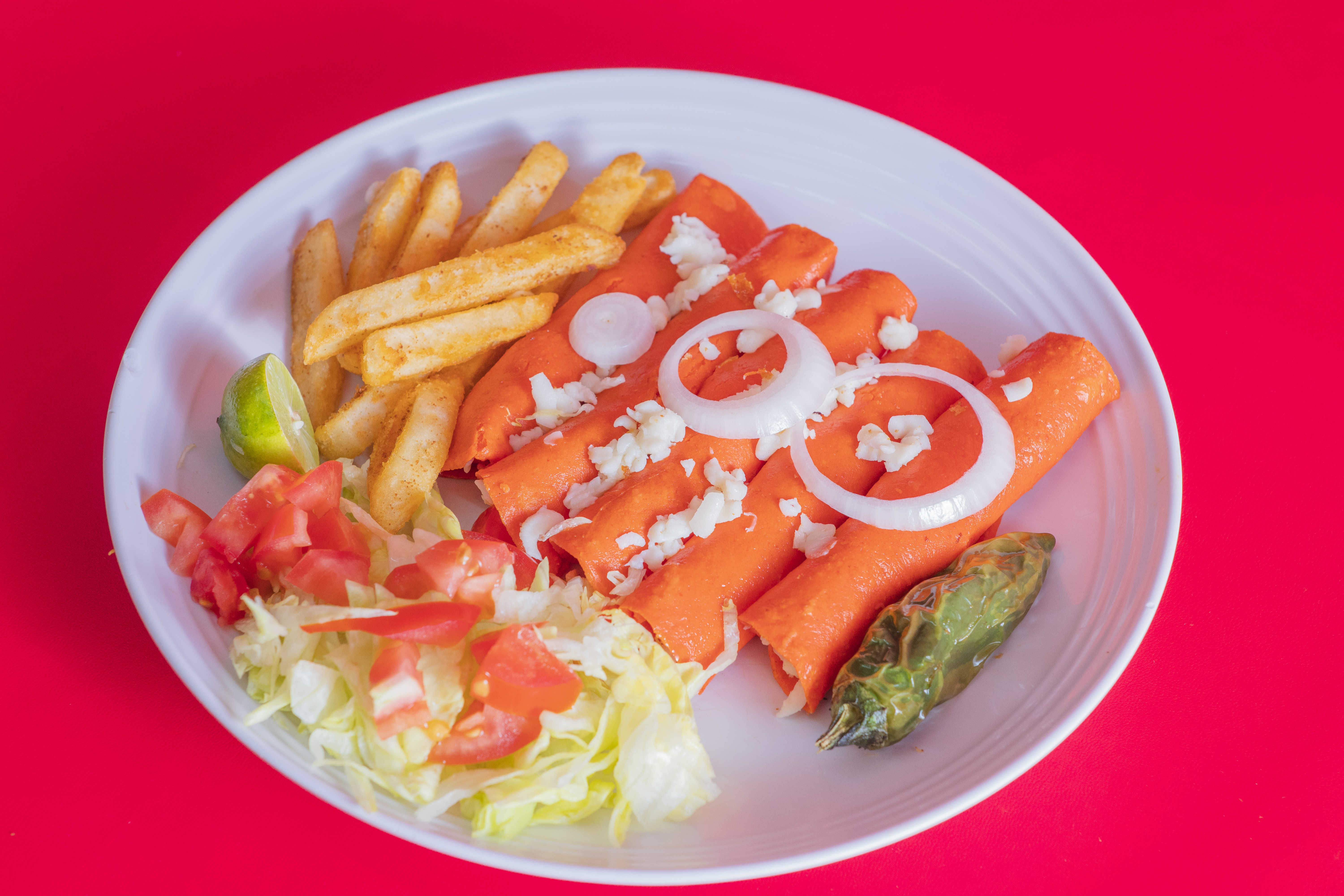 Enchilada Roja Sin Cebolla