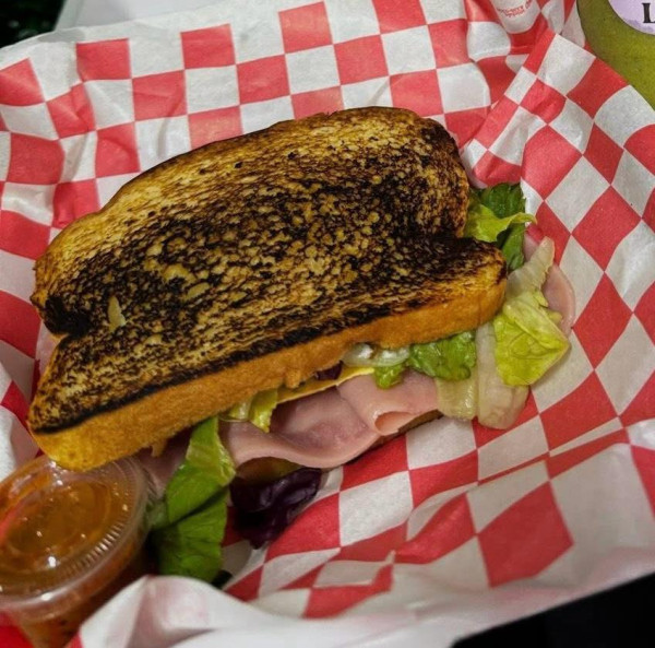 Sándwich Plus