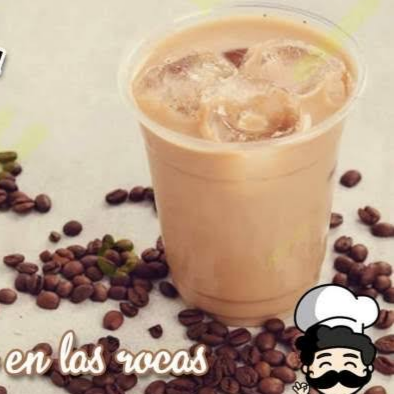 Capuchino en las Rocas