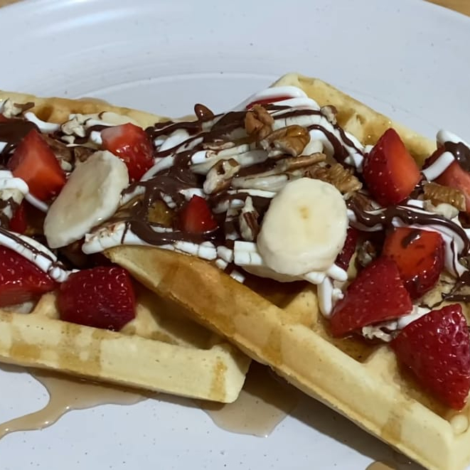 Waffles con Fruta