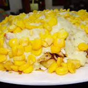 Salchipapa con Queso Costeño