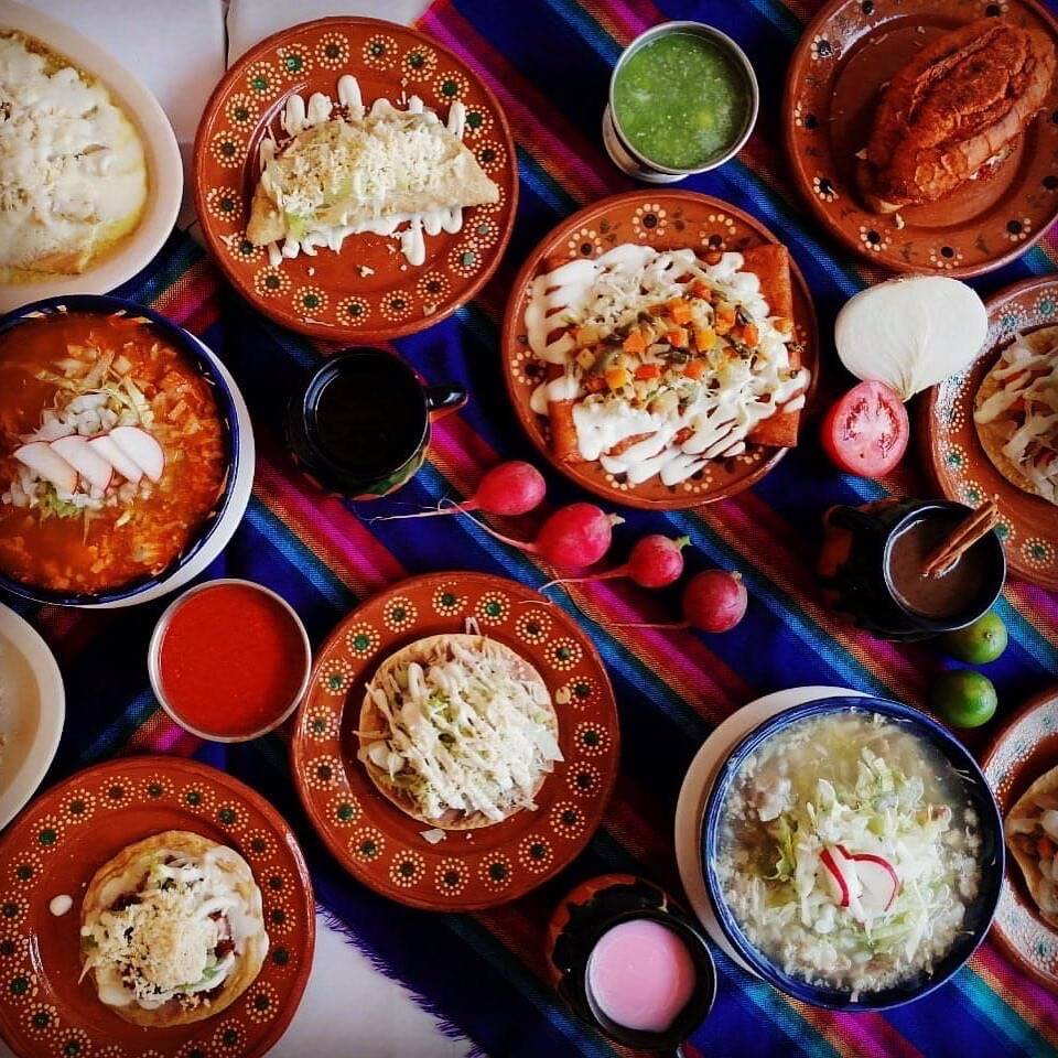 Para Acompañar o para El Antojo