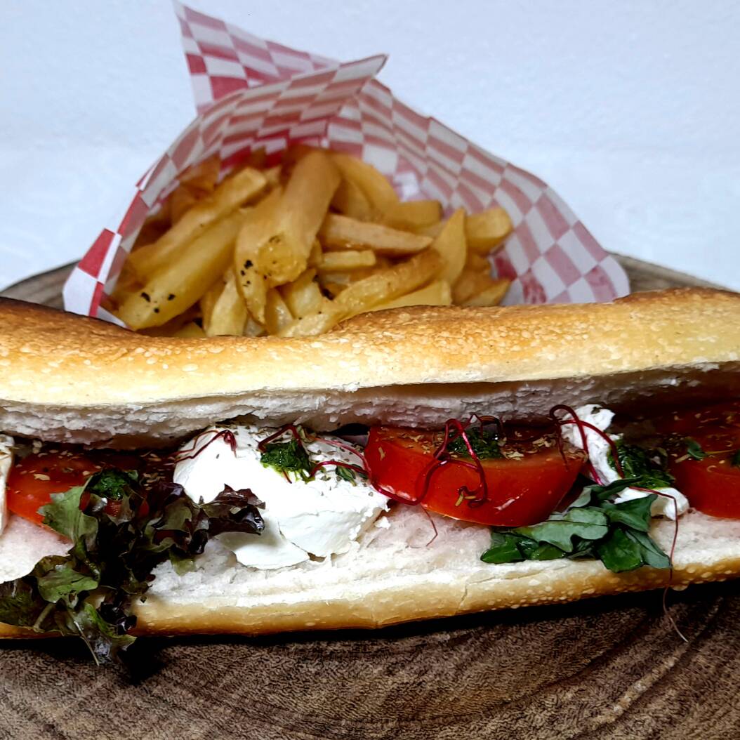 Sandwich Caprese