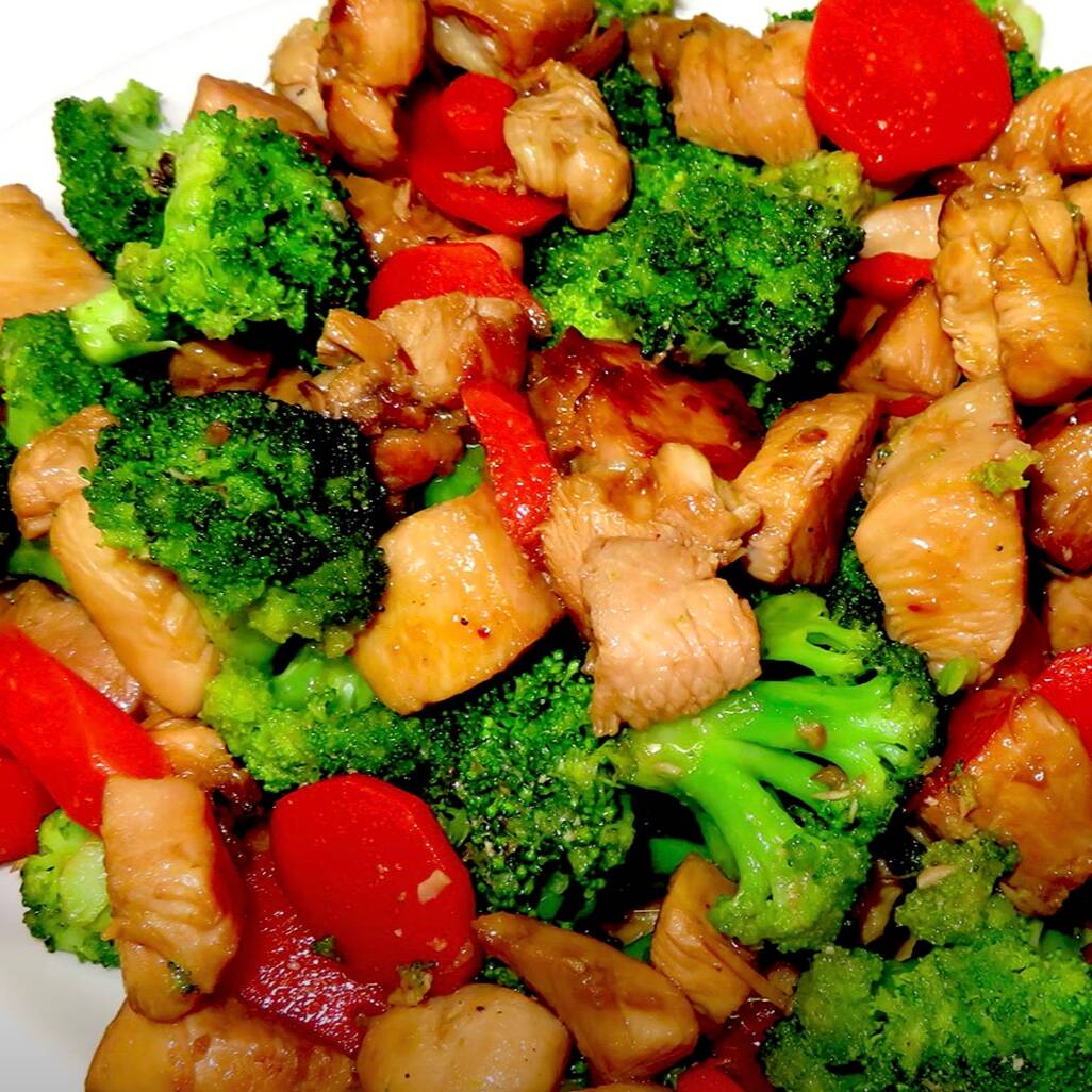 POLLO BROCOLI (•̀ᴗ• )