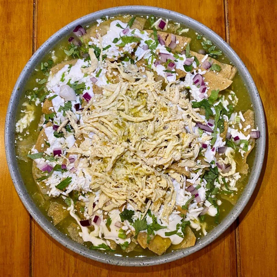 Chilaquiles con Pollo